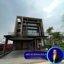 Rumah Luxury harmony 6m kanade at the zora BSD city by sinarmas land