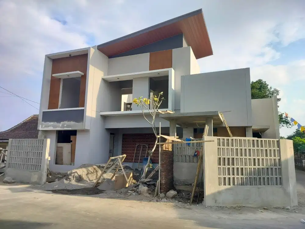 Dijual Rumah Baru 2 Lantai Proses Finishing Area Jln Kebon Agung Mlati