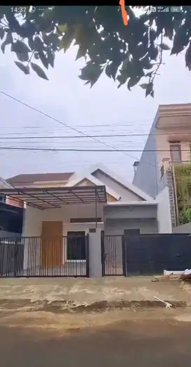Dijual rumah taman harapan baru