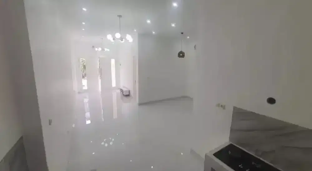 Rumah mewah siap Huni Dekat Stasiun Bebas Banjir Kencana Loka BSD
