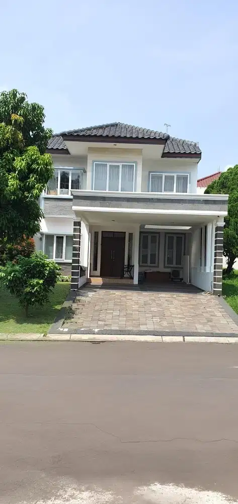 Dijual rumah kota wisata