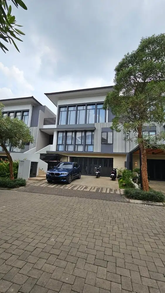 Jual Rumah NAVAPARK LAKEWOOD