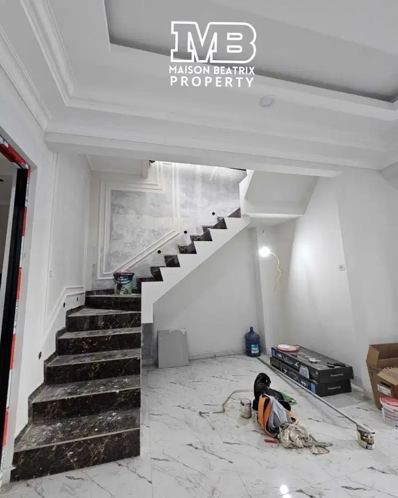 DIJUAL RUMAH BARU TAHAP FINISHING DI KENCANA LOKA TAMAN CHRYSANT - BSD