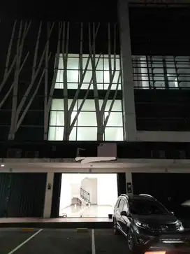 Ruko siap pakai di cikarang central city cibarusah cikarang bekasi