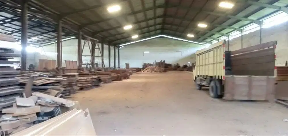 Gudang Murah dan terawat,1 Ha, Siap Pakai Pasar Kemis Tangerang Banten
