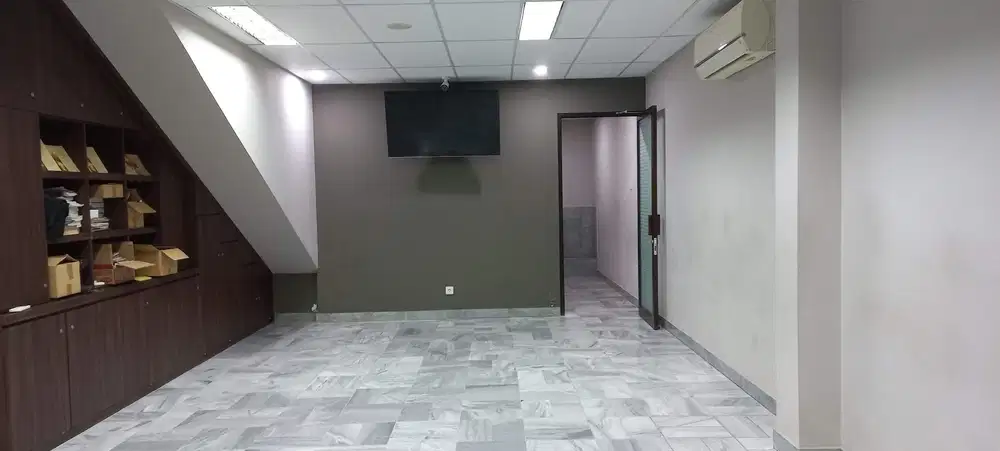 Ruko Strategis di areal Intercon Kebon Jeruk