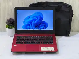 BU Mau Jual Asus VivoBook X441B Amd A6-9220 Ram 8Gb Ssd 256Gb Mulus