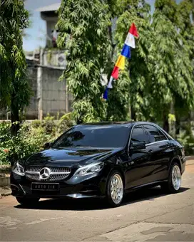 Mercedes Benz E200 Hitam 2015 Tdp Murmer Ori Menarik Bu Antik Baru Ok