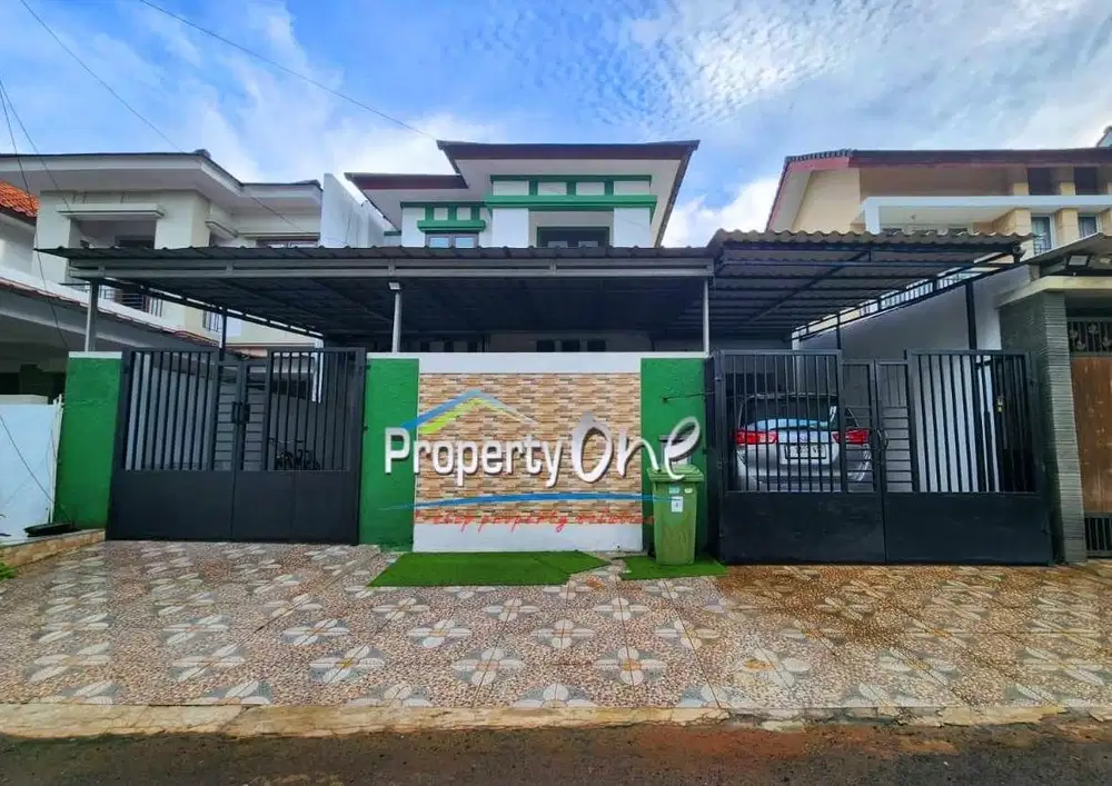 Dijual Rumah 2 Lantai Semi Furnish Di Kencana Loka BSD (YN)