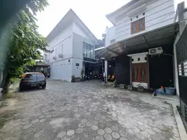 KOST MEWAH HARGA NEGO DIJUAL CEPAT DI SETURAN