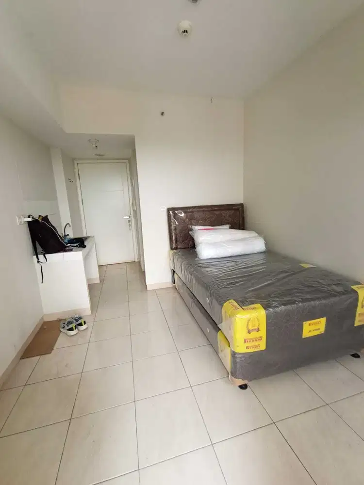 Apartemen murah di The Spring Lake Summarecon Bekasi Tower Azzola.