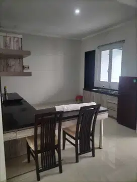 Dijual Rumah Cantik 2 lantai Siap Huni Berlokasi Di sentul city