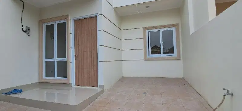 Brand New Rumah Berpagar Sektor 7A Gading Serpong