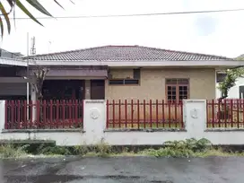 RUMAH NYAMAN LINGKUNGAN ISTIMEWA DI KOMPLEK WIJAYA KUSUMA DUREN SAWIT