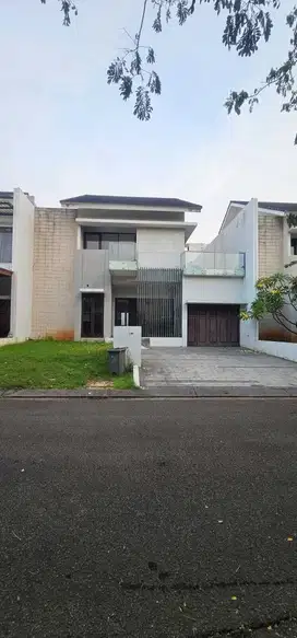 Dijual Rumah Bebas Banjir Di Cluster Asia Tropis Harapan Indah
