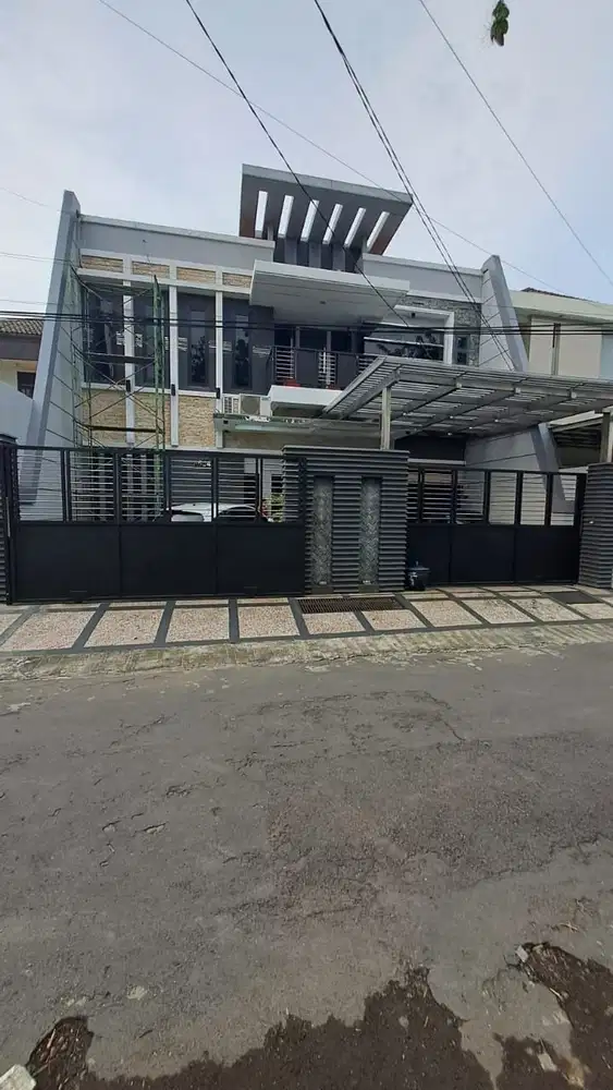 JUAL RUMAH KERTAJAYA INDAH Full Furnish