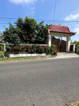 RUMAH  JOGLO FULL JATI, 5 MENIT KE KAMPUS UII DI SLEMAN