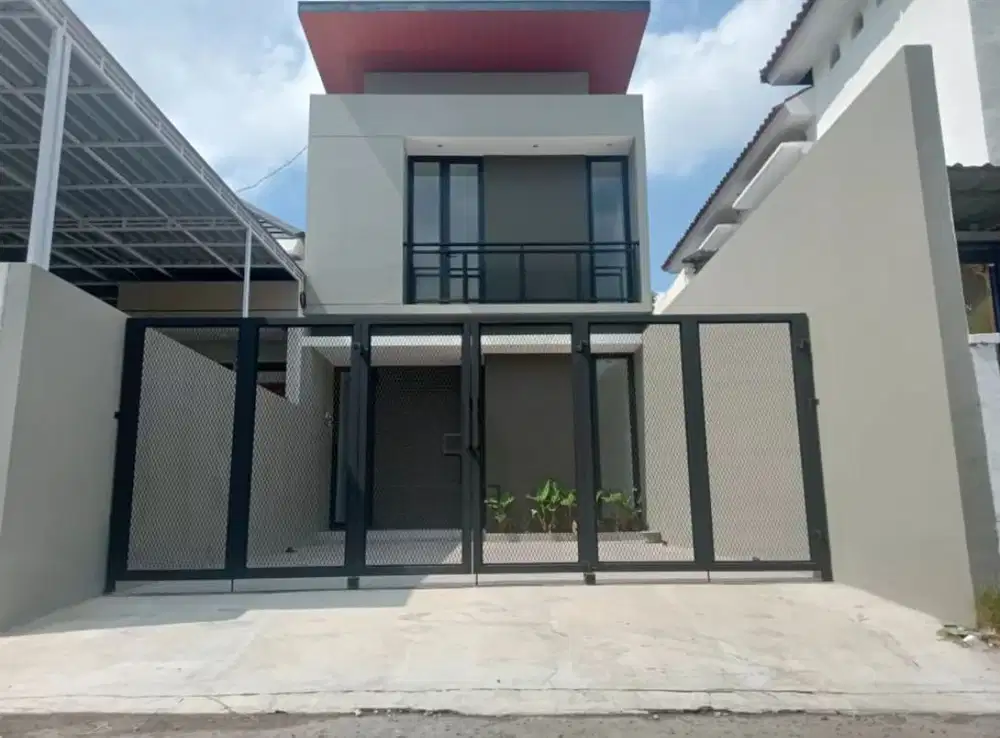 Rumah 2 Lantai,Dekat Stadion Maguwoharjo,Kalasan Sleman