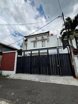 Rumah Murah Semi Furnish SHM di Buana Mekar Logam, Buah Batu