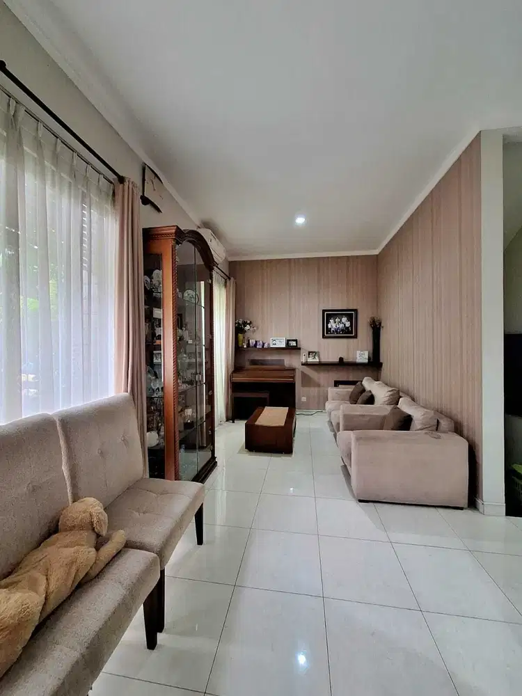 Rumah Luas Siap Huni Harga Menarik di Emerald Residence BIntaro