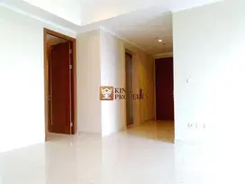 Private Lift Disewa 3BR Condominium Taman Anggrek Residence Unfurnish