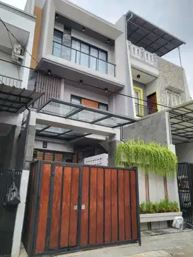 DIJUAL RUMAH BAGUS SUNTER SACNA MINIMALIS 6X16 STRATEGIS 3 LT MEWAH