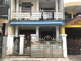 Rumah Terawat Lantai 2, Fasilitas Lengkap, Di Perum Tridaya Bekasi