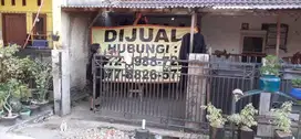 Rumah di Perumahan Graha Melasti Hitung Tanah