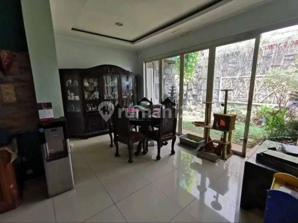 Dijual cepat rumah mewah di taman aries jakarta barat