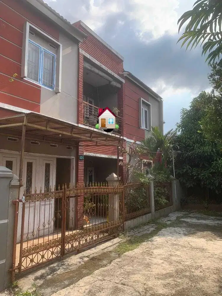 Jual Rumah Mewah  Lantai di Cileunyi Bandung Timur