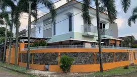 Dijual Rumah Hoek Di Griya Loka BSD