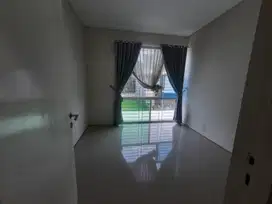 Rumah Minimalis Royal Residence