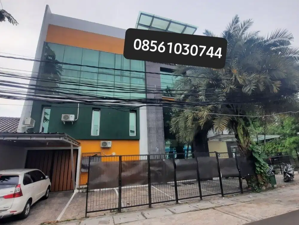 Gedung 3 lantai 3 menit dr Pondok indah mall kebayoran baru 17m nego