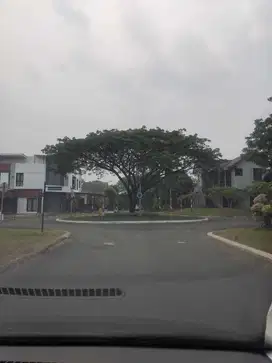 Jual Rumah Sutera Jelita di Alam Sutera 2 BR Dekat Mall Living World