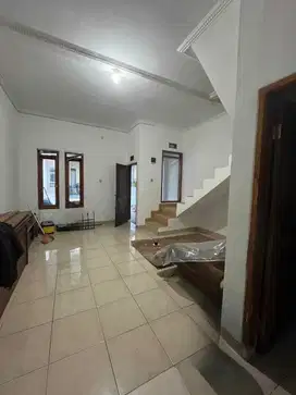 Dijual Rumah 2 Lantai di Komplek Culdesac Di Sayap Cikutra Bandung