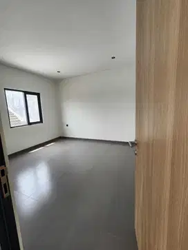 Dijual Rumah bagus di Taman Rahayu, Bandung