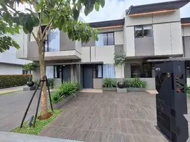 Rumah Full Furnish 2KT 2 Lantai Park Serpong Tipe Y3 Hoek