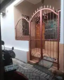 ‼️JUAL CEPAT‼️RUMAH PETEMON SURABAYA PUSAT
