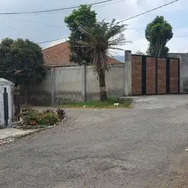 Dijual Tanah Hoek Kotak di Lembang Jl Raya Lembang