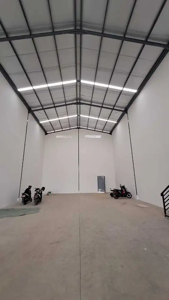 Gudang +kantor 2 lantai termurah dekat bsd kawasan indrustri