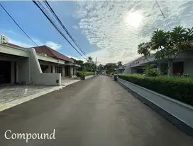 Jk320.Rumah Bagus M U R A H Dlm Komp dkt Stasiun M R T Cipete Jaksel