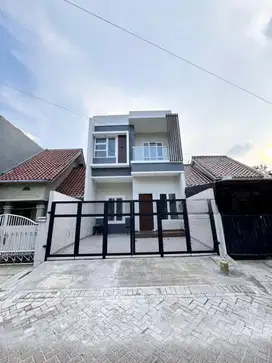 DI JUAL RUMAH BRAND NEW METLAND PURI
