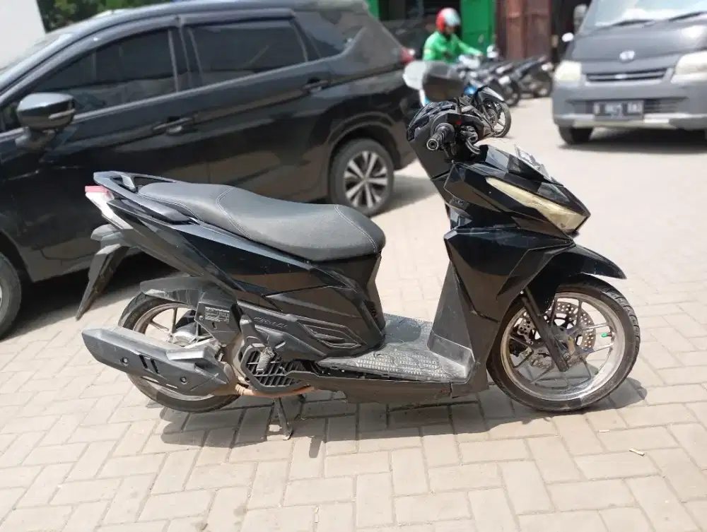 Vario 150 tahun 2015. Ss lengkap