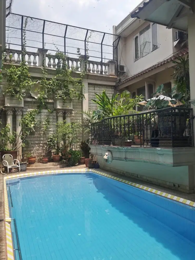 Rumah Mewah Semi Furnished Siap Huni Di Lebak Bulus Jaksel