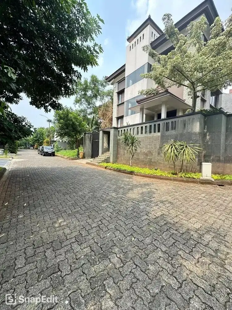 DIJUAL RUMAH hook  VILLA CINERE MAS  TANGERANG SELATAN