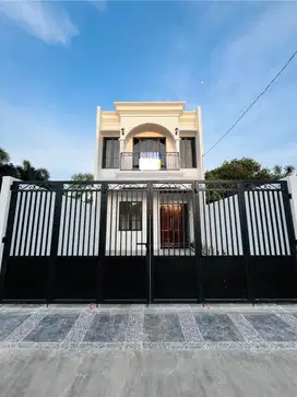 RUMAH DENGAN KONSEP CLASIC MODERN,BEBAS BANJIR DAN BISA DP 0%