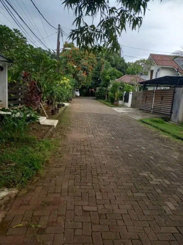Dijual segera tanah di Jl. Flamboyan Raya, Rempoa