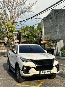 Toyota Fortuner VRZ 2016