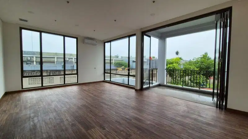 Dijual Rumah Hook Langka Kamar Bawah Ada 2 di Cluster Nara Gadser