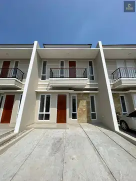 Rumah 2 lantai Minimalis Modern Komplek deplu Bintaro